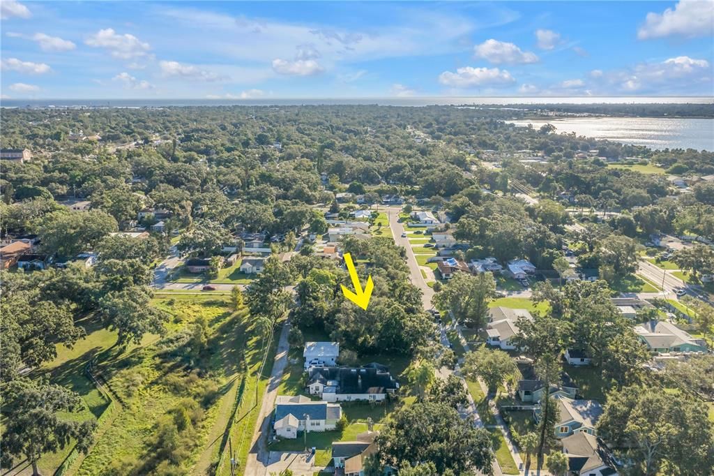 合同活跃: $100,000 (0.12 acres)