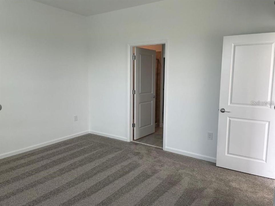 For Rent: $3,150 (4 beds, 3 baths, 2492 Square Feet)