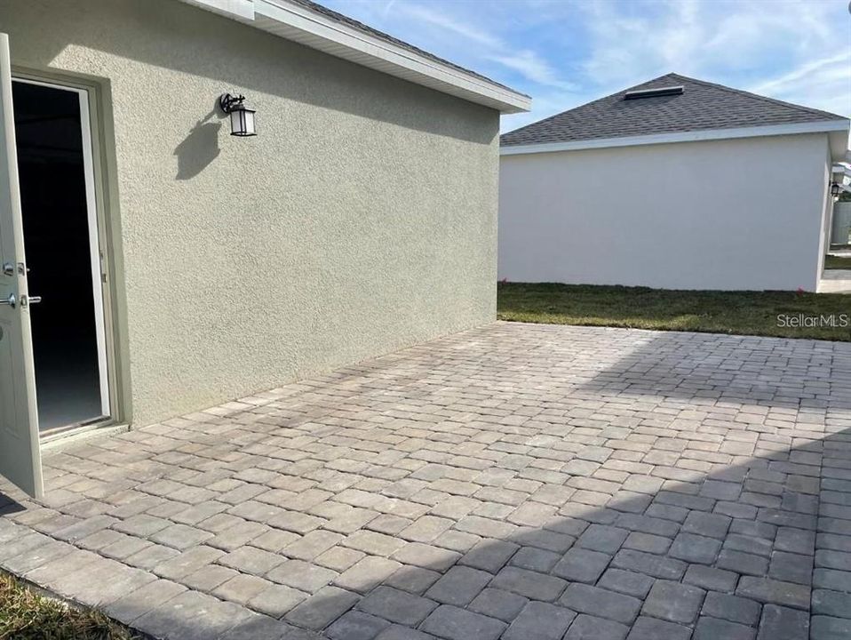 For Rent: $3,150 (4 beds, 3 baths, 2492 Square Feet)