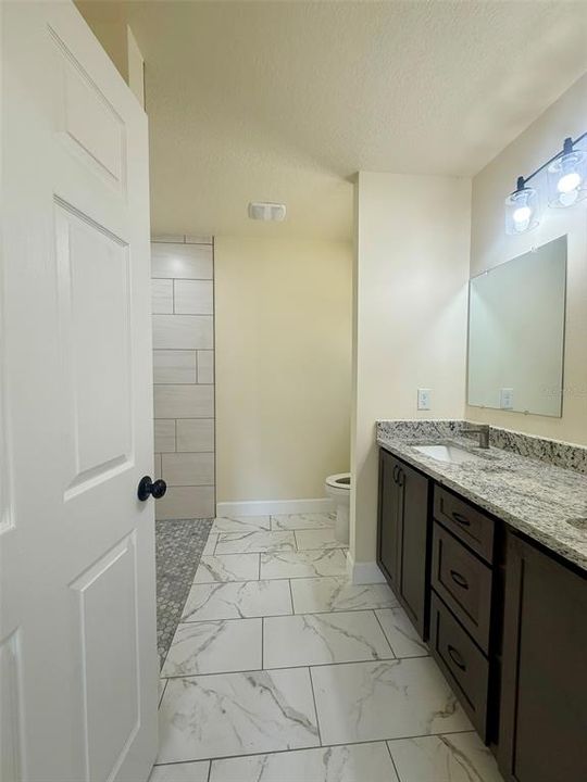 待售: $259,900 (3 贝兹, 2 浴室, 1201 平方英尺)