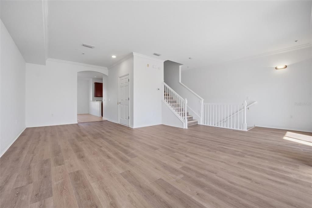 En Renta: $3,000 (3 camas, 3 baños, 2604 Pies cuadrados)