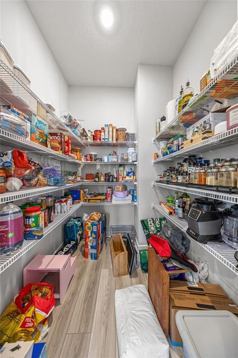 For Sale: $475,000 (5 beds, 4 baths, 3416 Square Feet)