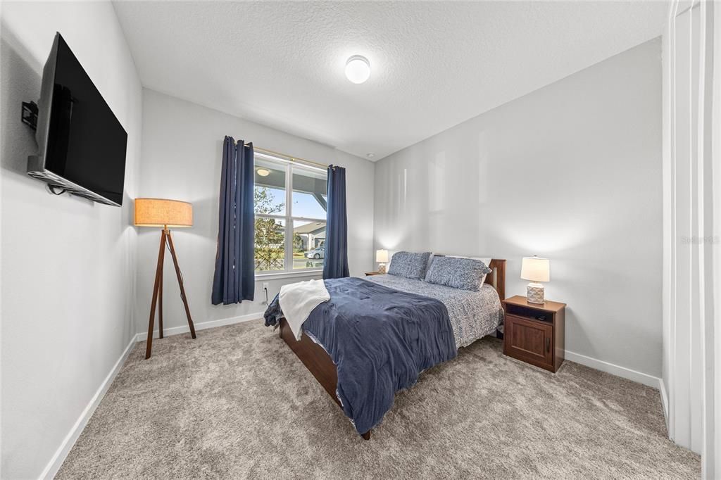 For Sale: $475,000 (5 beds, 4 baths, 3416 Square Feet)