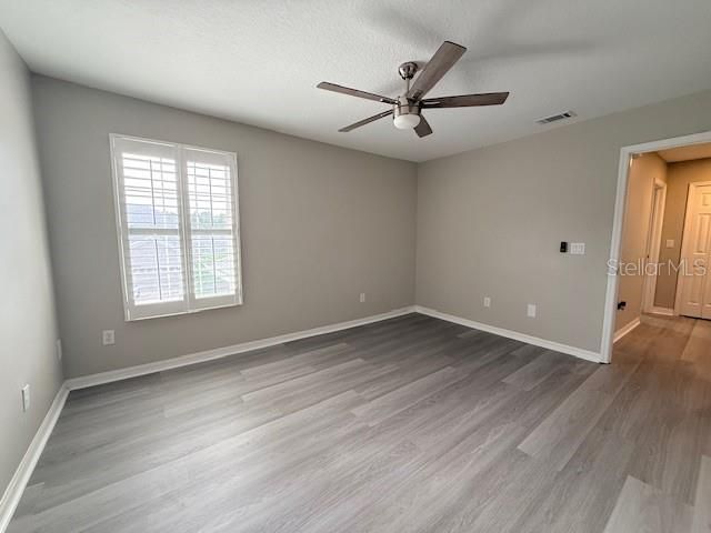 For Rent: $3,000 (4 beds, 3 baths, 2415 Square Feet)