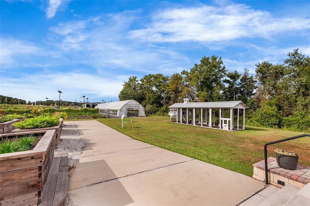 合同活跃: $2,150 (3 贝兹, 2 浴室, 1666 平方英尺)