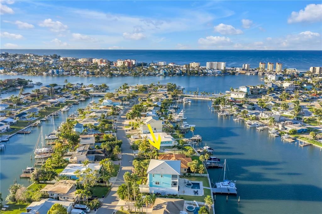 待售: $750,000 (0.16 acres)