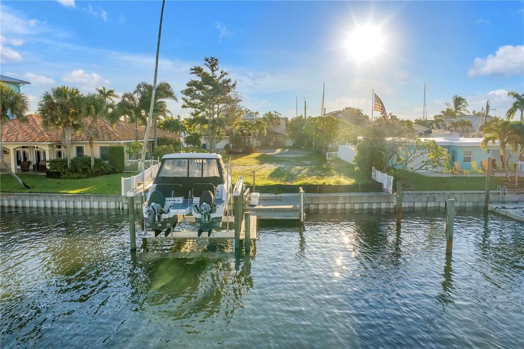 待售: $750,000 (0.16 acres)