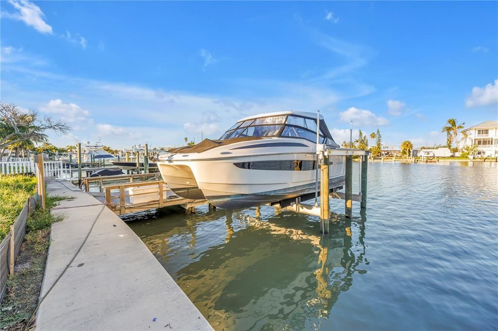 待售: $750,000 (0.16 acres)