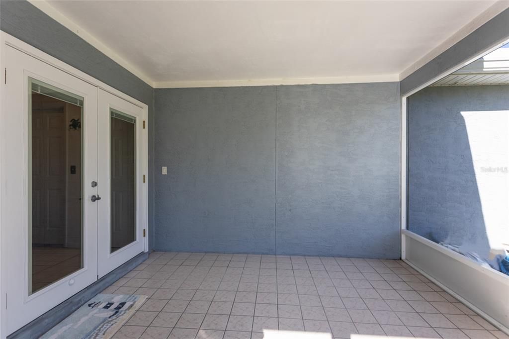 Active With Contract: $350,000 (4 beds, 3 baths, 1701 Square Feet)