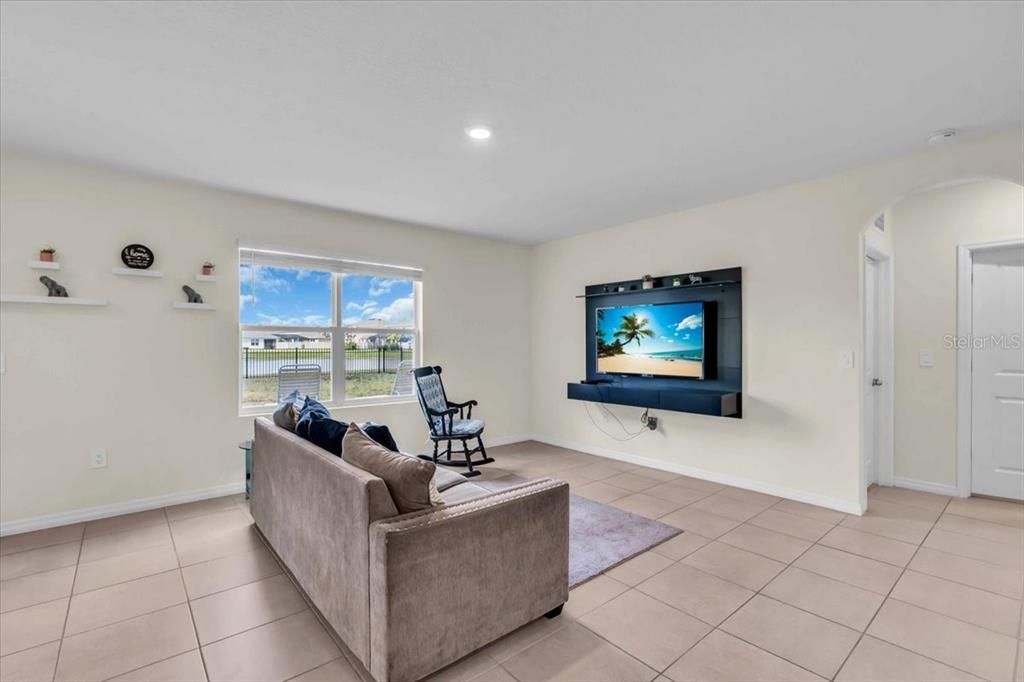 待售: $549,999 (5 贝兹, 3 浴室, 2638 平方英尺)