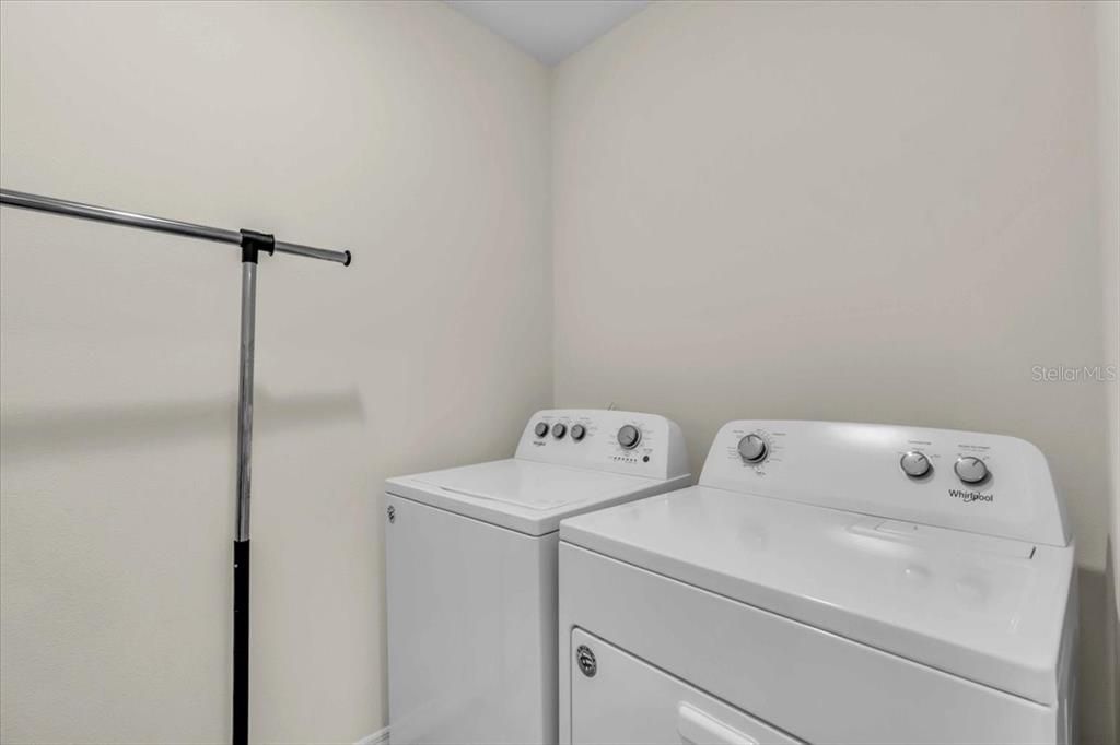 待售: $549,999 (5 贝兹, 3 浴室, 2638 平方英尺)