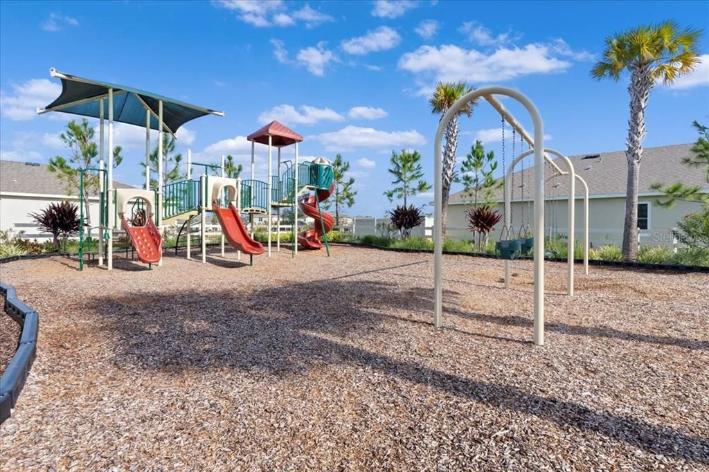 待售: $549,999 (5 贝兹, 3 浴室, 2638 平方英尺)