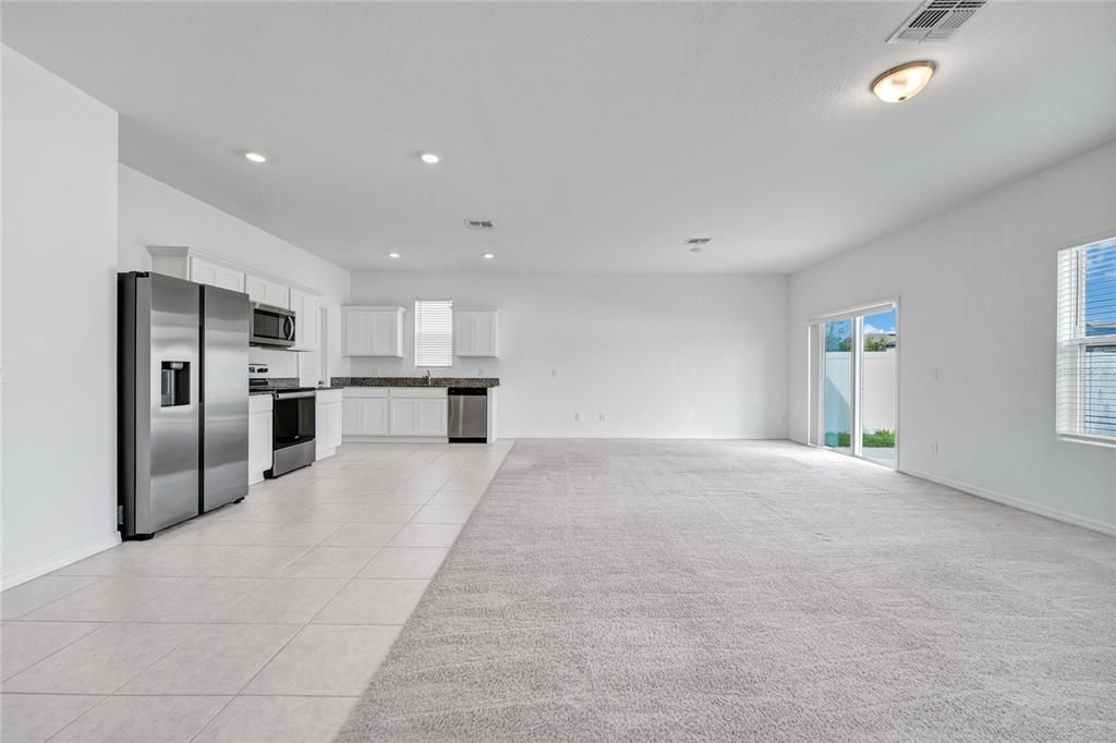 待售: $359,000 (3 贝兹, 2 浴室, 1675 平方英尺)