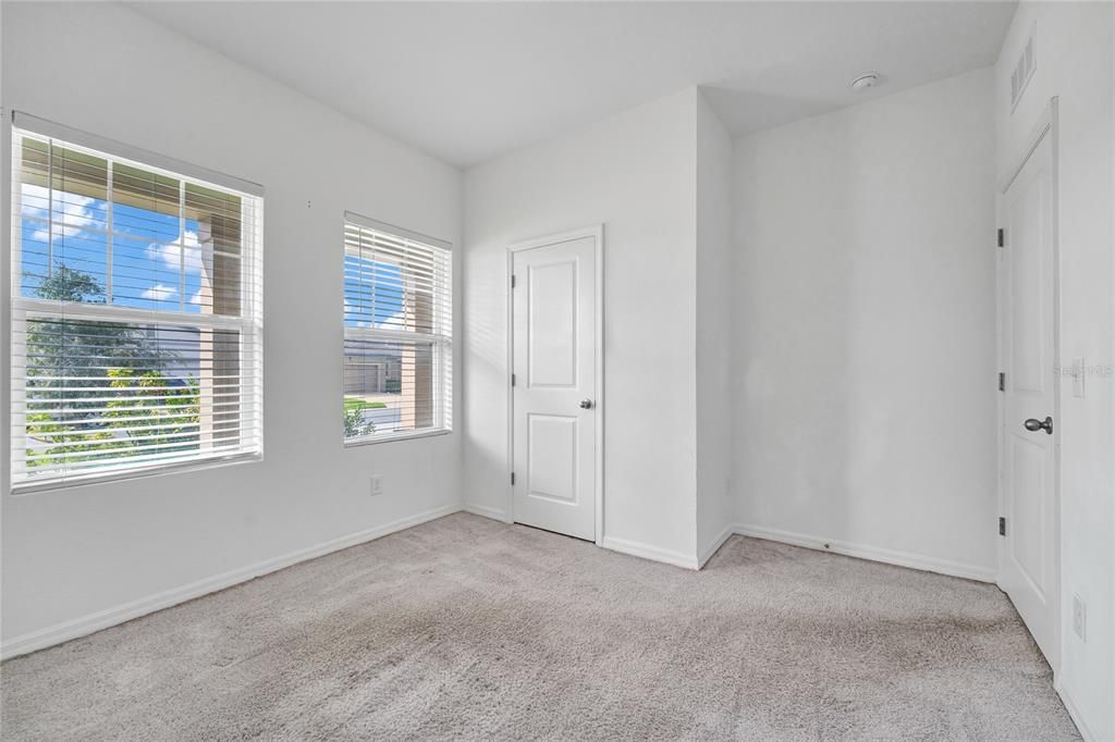 待售: $359,000 (3 贝兹, 2 浴室, 1675 平方英尺)