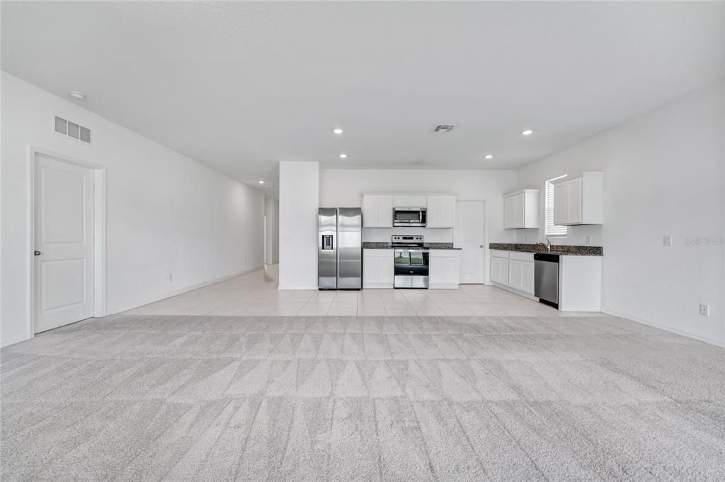 待售: $359,000 (3 贝兹, 2 浴室, 1675 平方英尺)