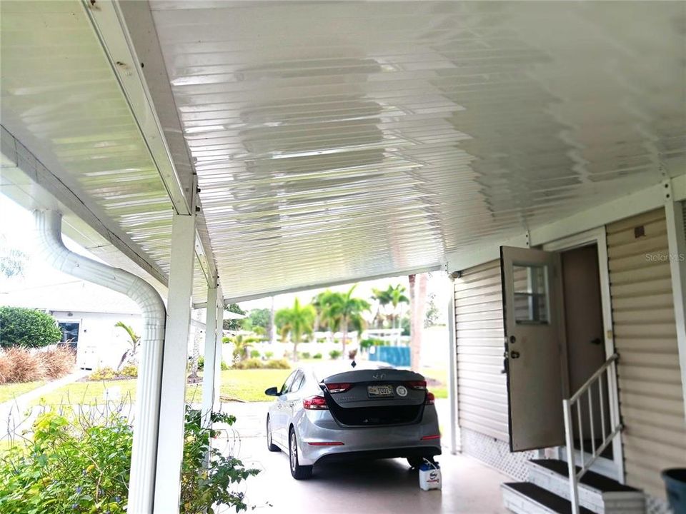 For Sale: $119,000 (2 beds, 2 baths, 864 Square Feet)