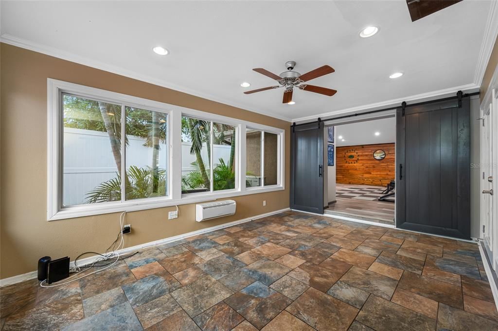 Activo con contrato: $624,900 (3 camas, 2 baños, 2258 Pies cuadrados)