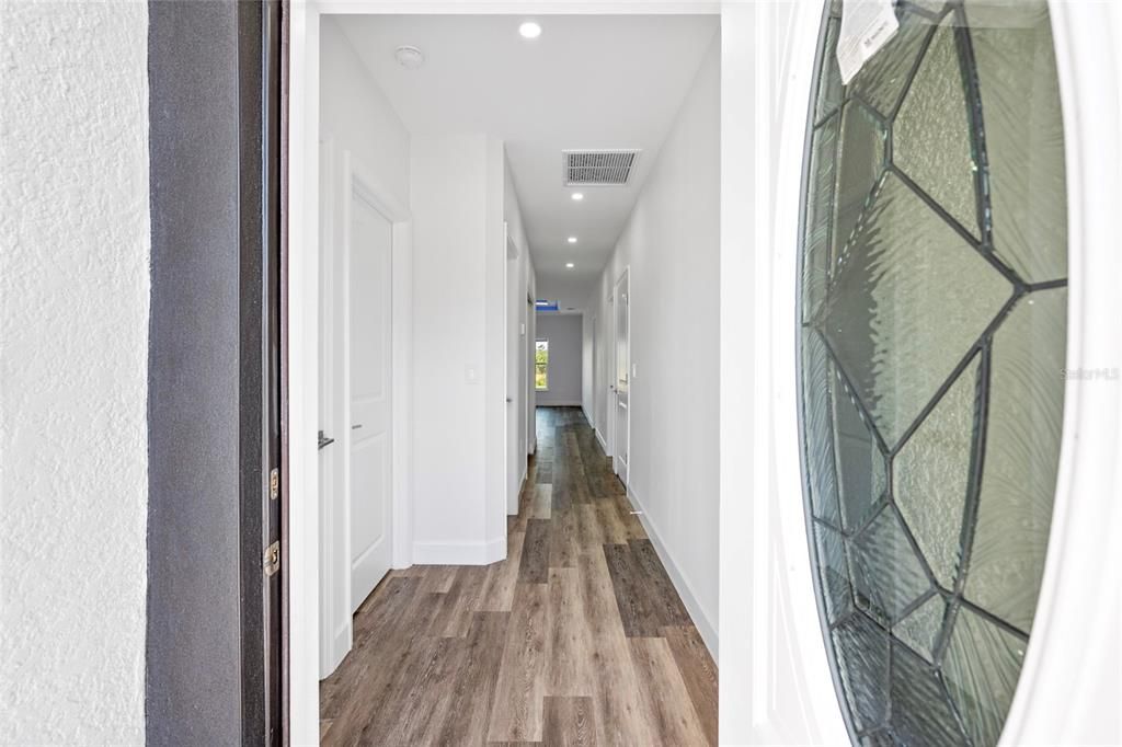 En Venta: $555,000 (6 camas, 0 baños, 2614 Pies cuadrados)