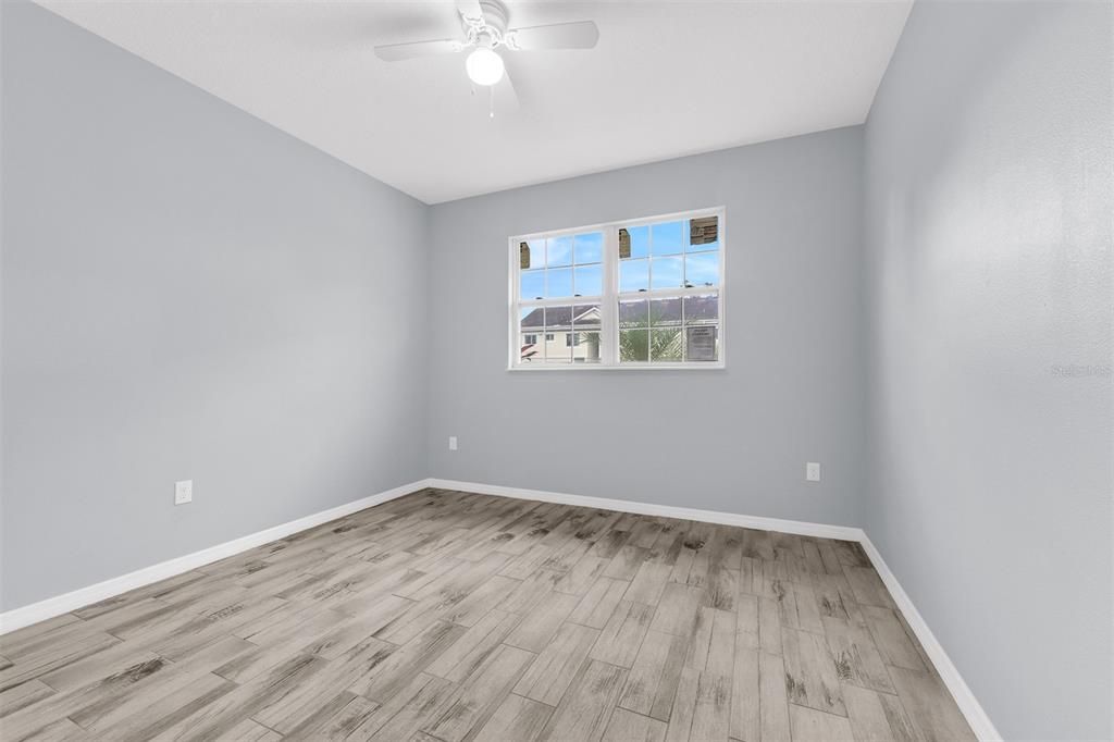 Active With Contract: $297,900 (3 beds, 2 baths, 1364 Square Feet)