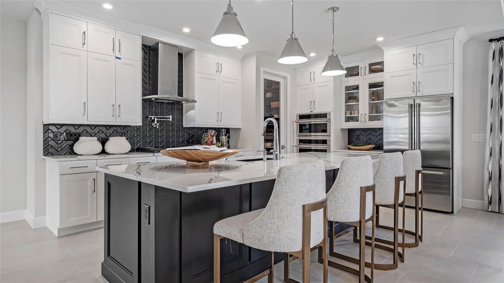 For Sale: $474,990 (3 beds, 3 baths, 2129 Square Feet)