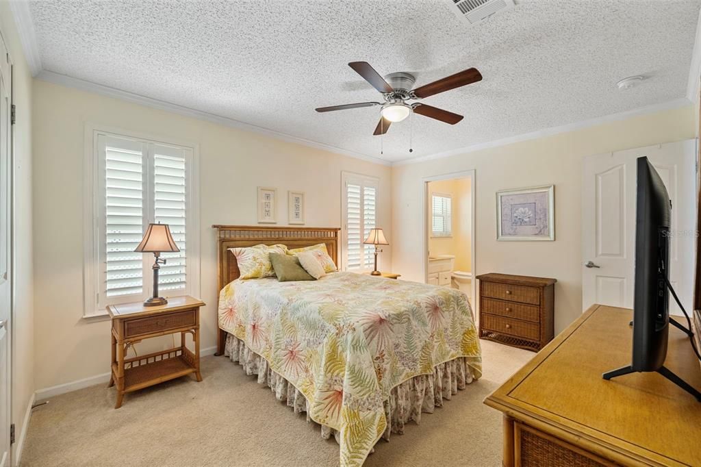 En Venta: $185,000 (2 camas, 2 baños, 1128 Pies cuadrados)