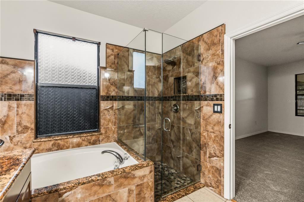 For Sale: $545,000 (5 beds, 3 baths, 3449 Square Feet)