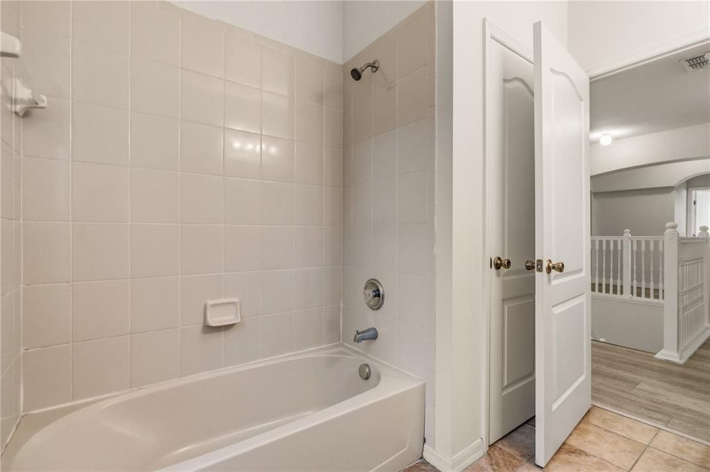 For Sale: $545,000 (5 beds, 3 baths, 3449 Square Feet)