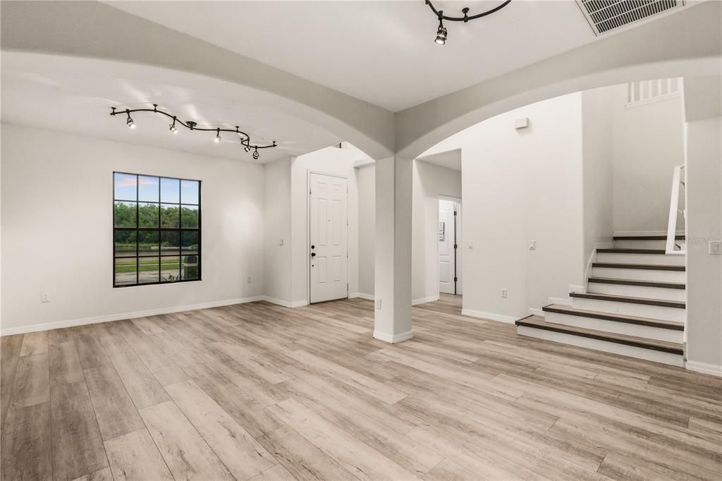 For Sale: $545,000 (5 beds, 3 baths, 3449 Square Feet)