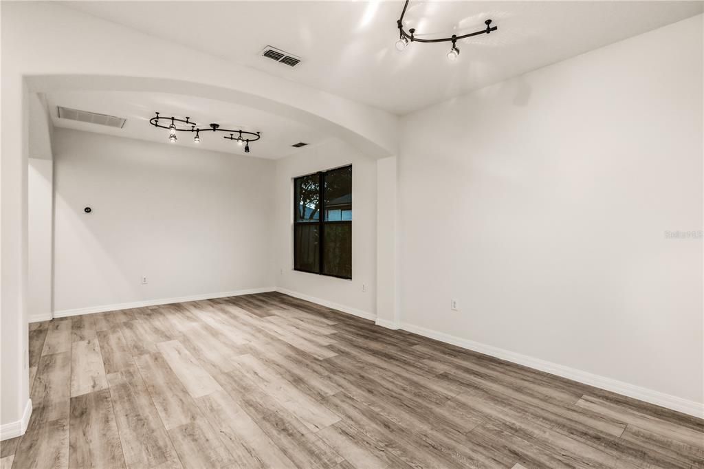 For Sale: $545,000 (5 beds, 3 baths, 3449 Square Feet)