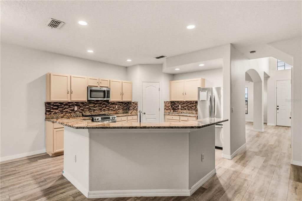 For Sale: $545,000 (5 beds, 3 baths, 3449 Square Feet)