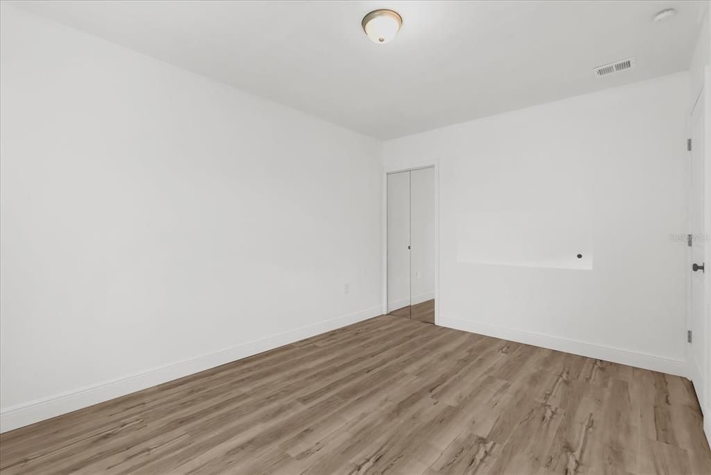 For Sale: $399,000 (4 beds, 2 baths, 2107 Square Feet)