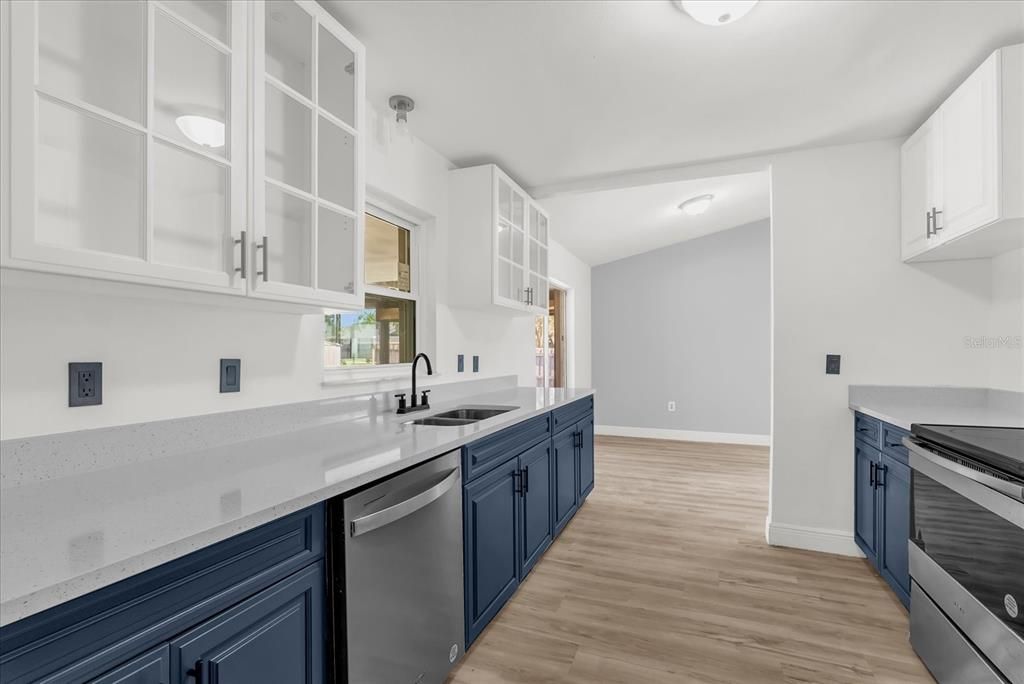 For Sale: $399,000 (4 beds, 2 baths, 2107 Square Feet)