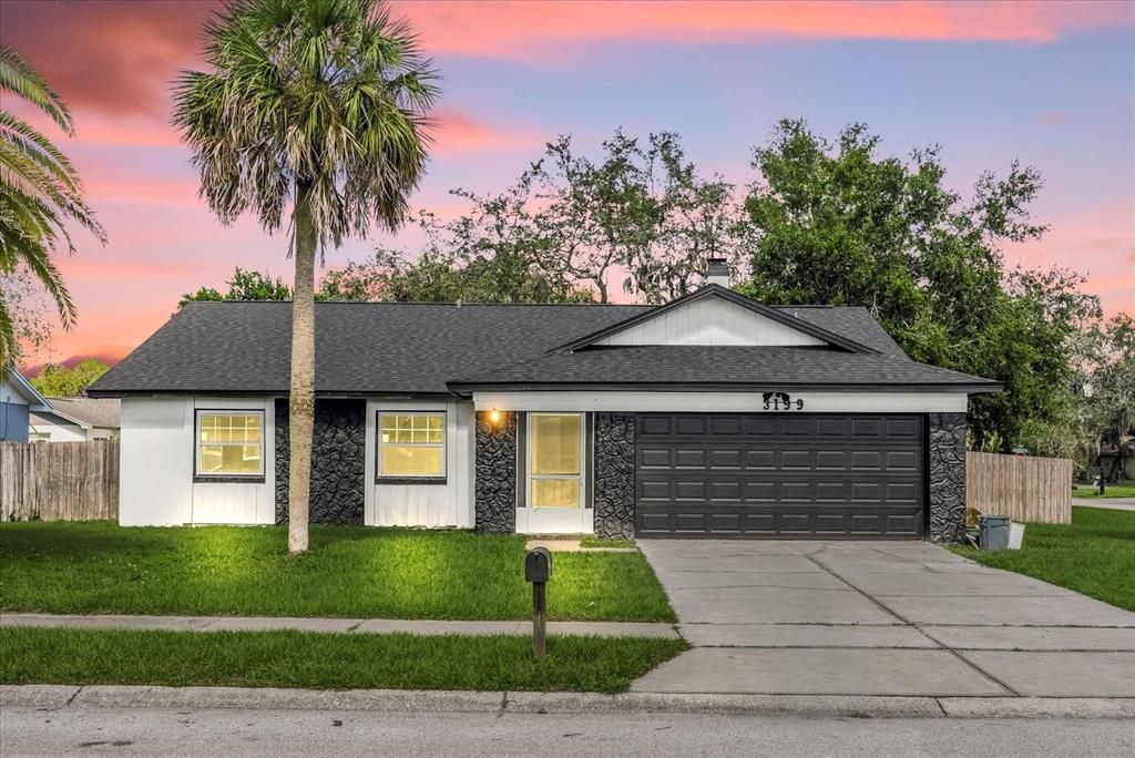 For Sale: $399,000 (4 beds, 2 baths, 2107 Square Feet)