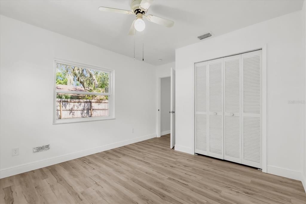 For Sale: $399,000 (4 beds, 2 baths, 2107 Square Feet)