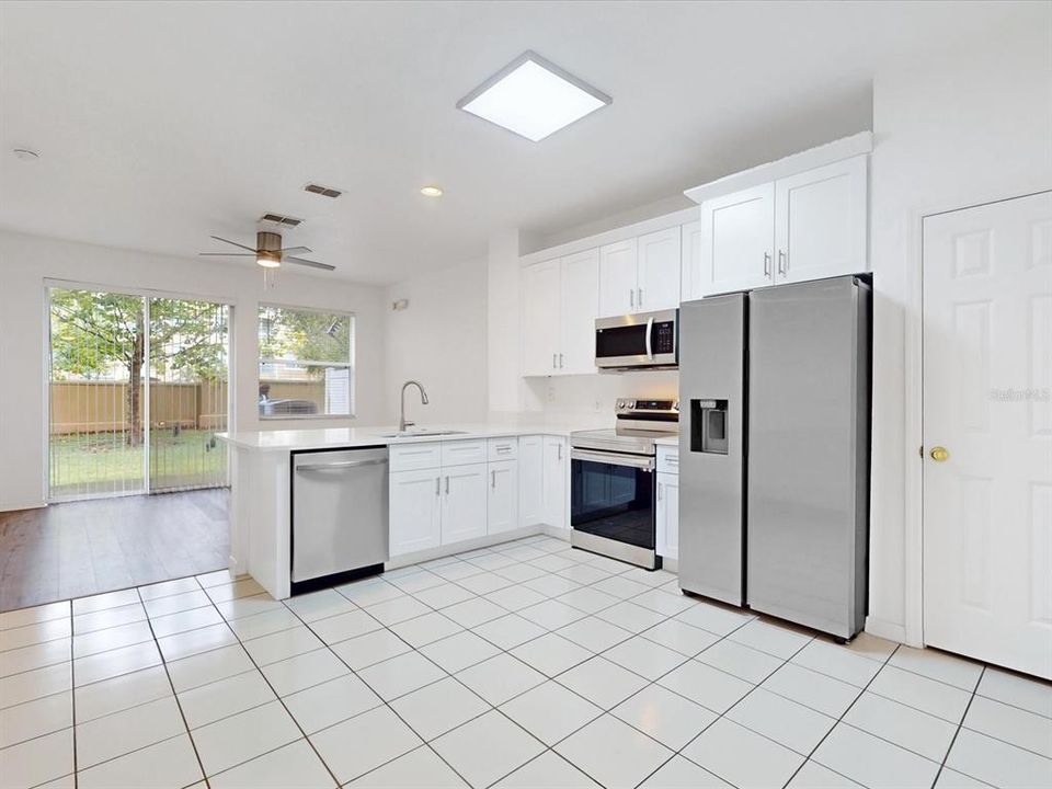 待售: $289,500 (3 贝兹, 3 浴室, 1362 平方英尺)