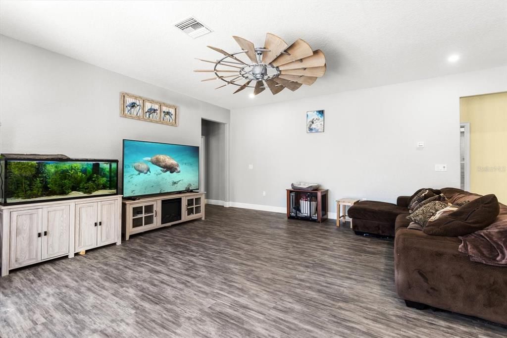 For Sale: $869,900 (4 beds, 3 baths, 3059 Square Feet)