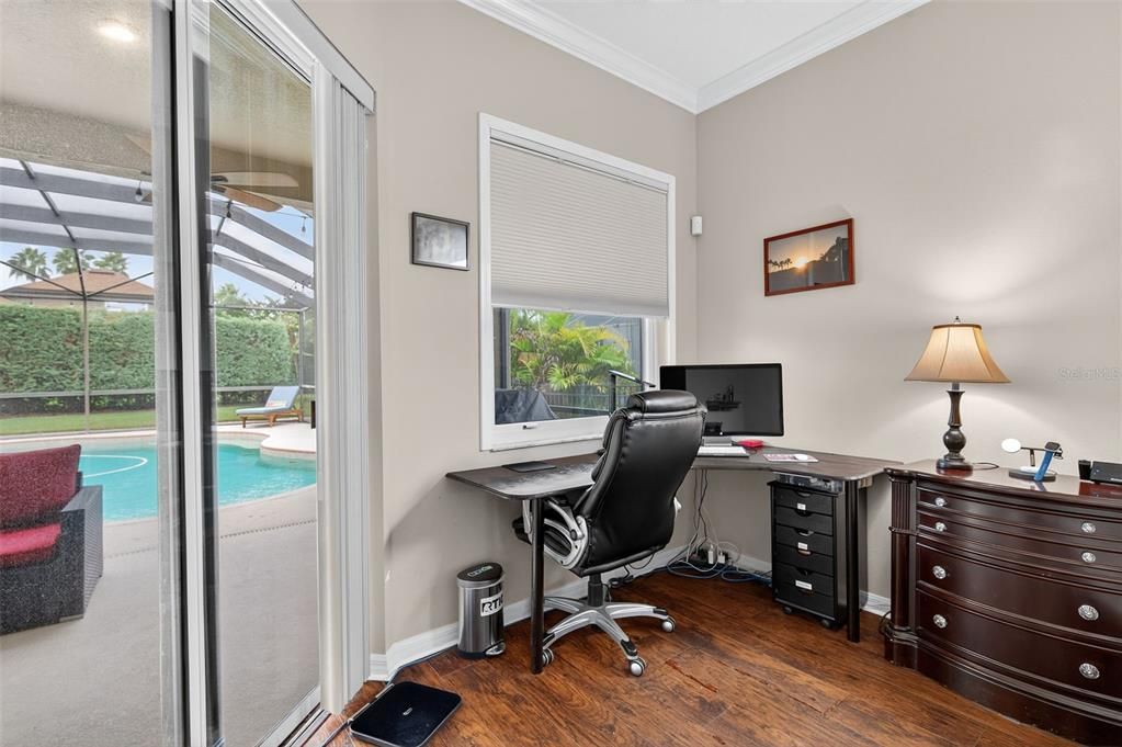 Activo con contrato: $634,900 (4 camas, 3 baños, 2463 Pies cuadrados)