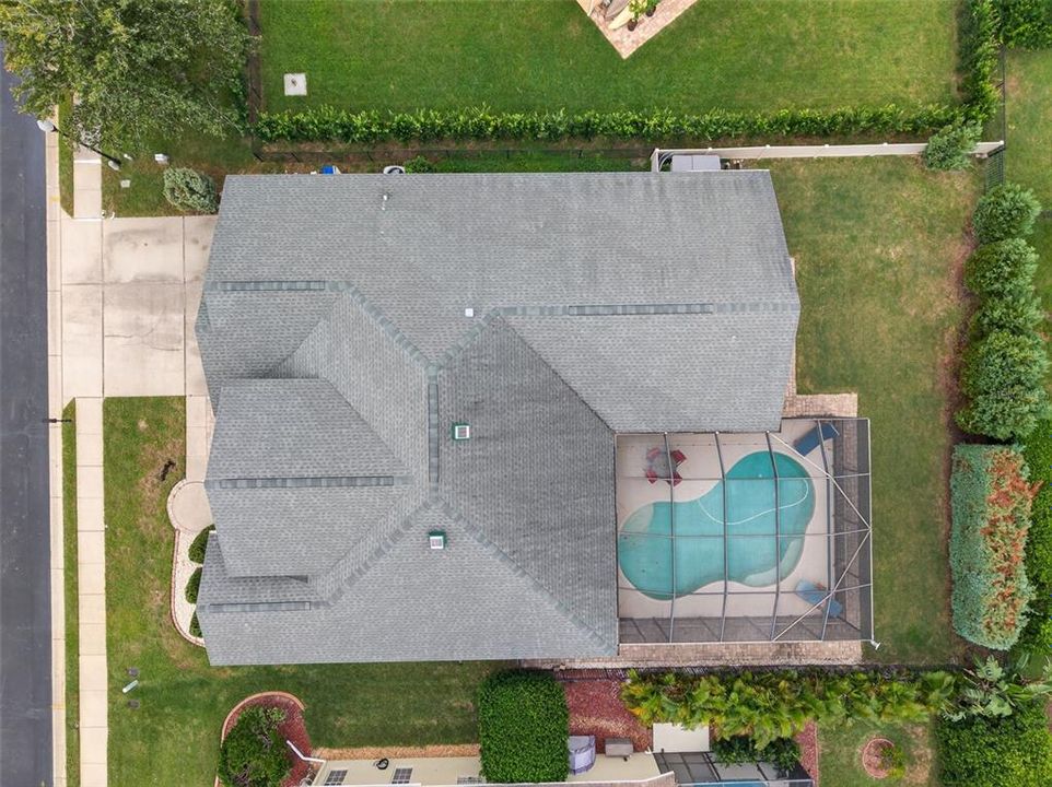 Activo con contrato: $634,900 (4 camas, 3 baños, 2463 Pies cuadrados)