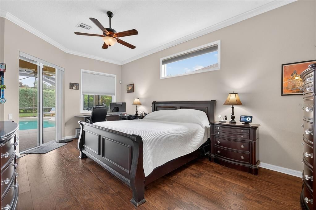 Activo con contrato: $634,900 (4 camas, 3 baños, 2463 Pies cuadrados)