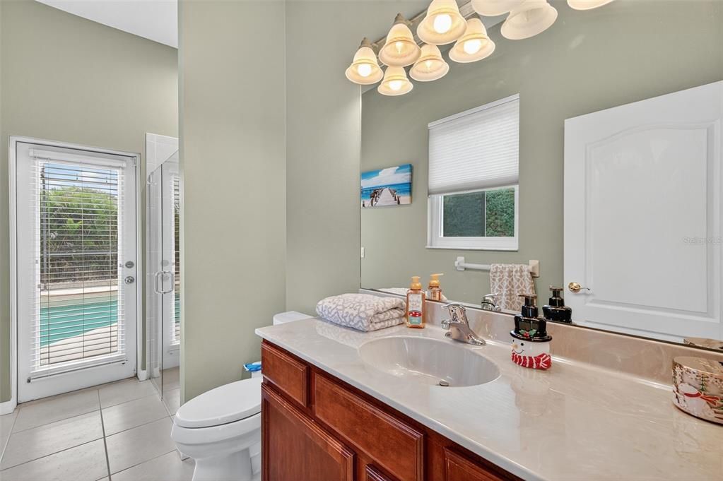 Activo con contrato: $634,900 (4 camas, 3 baños, 2463 Pies cuadrados)