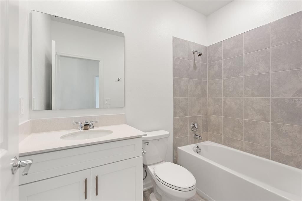 出租: $2,350 (3 贝兹, 2 浴室, 1797 平方英尺)