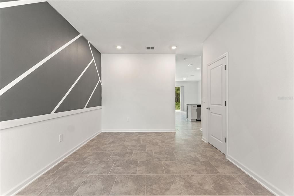 出租: $2,350 (3 贝兹, 2 浴室, 1797 平方英尺)