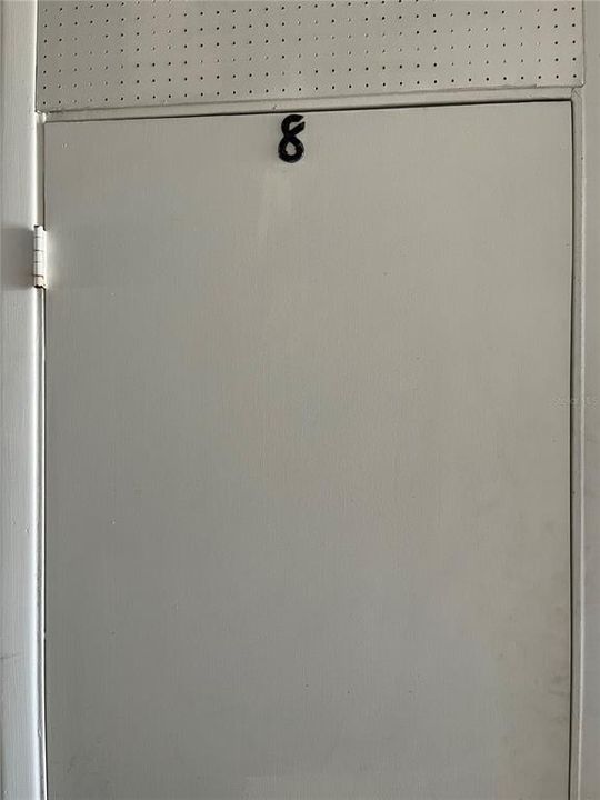 For Rent: $1,600 (1 beds, 1 baths, 1053 Square Feet)