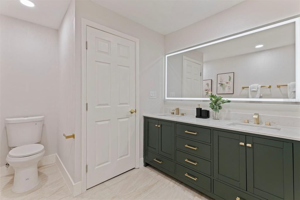 For Rent: $2,900 (3 beds, 3 baths, 2290 Square Feet)