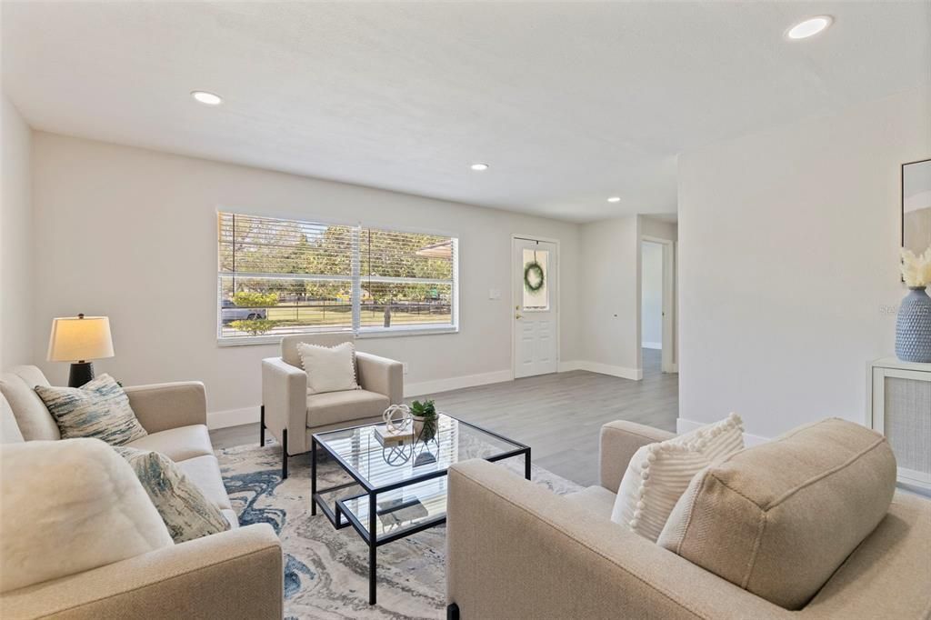 For Rent: $2,900 (3 beds, 3 baths, 2290 Square Feet)