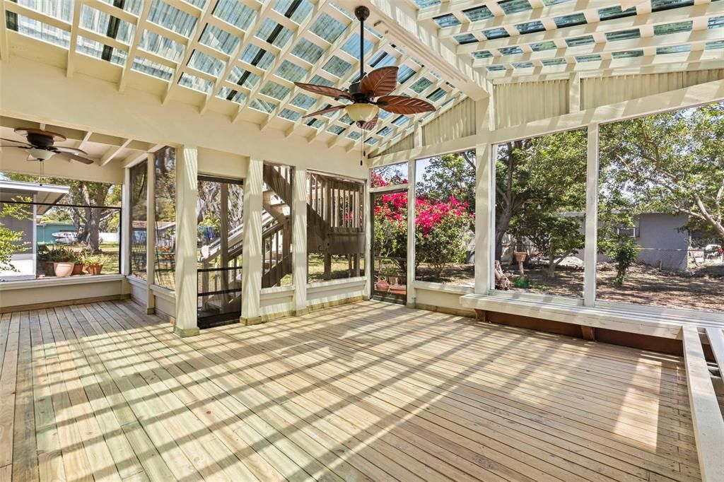 For Rent: $2,900 (3 beds, 3 baths, 2290 Square Feet)