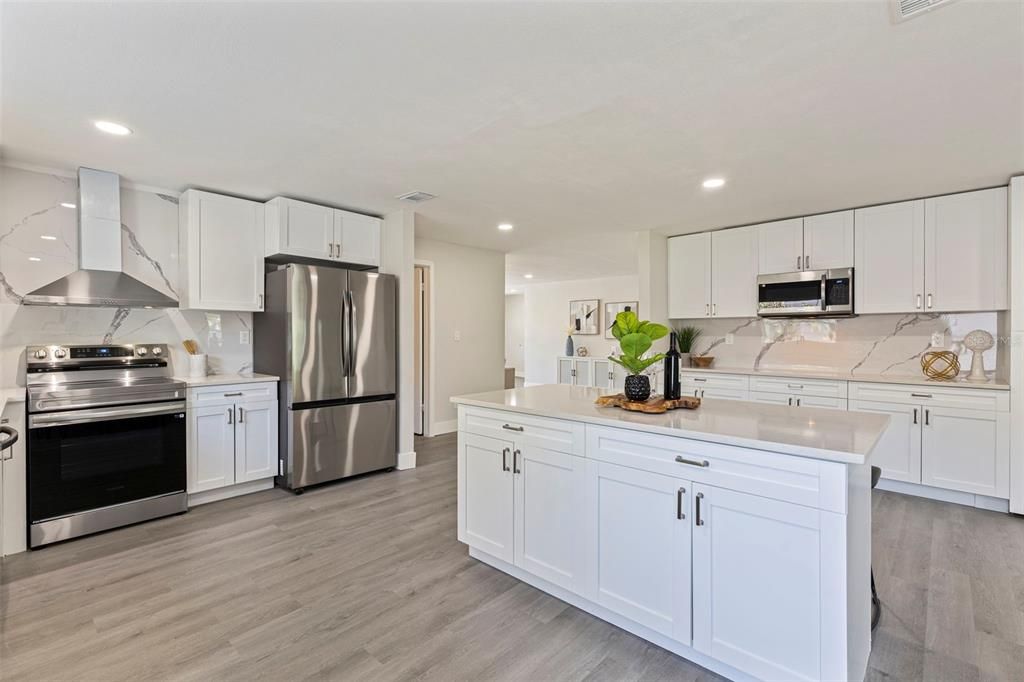 For Rent: $2,900 (3 beds, 3 baths, 2290 Square Feet)