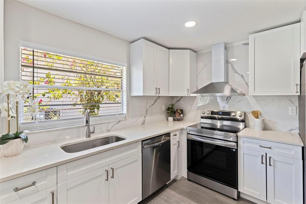 For Rent: $2,900 (3 beds, 3 baths, 2290 Square Feet)