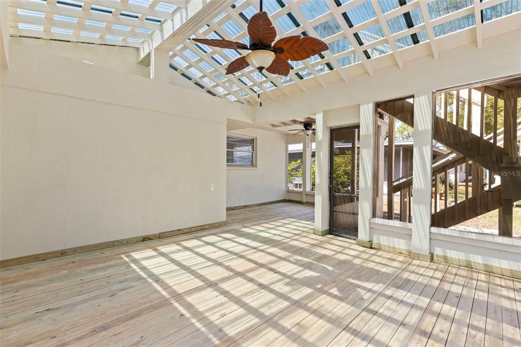 For Rent: $2,900 (3 beds, 3 baths, 2290 Square Feet)