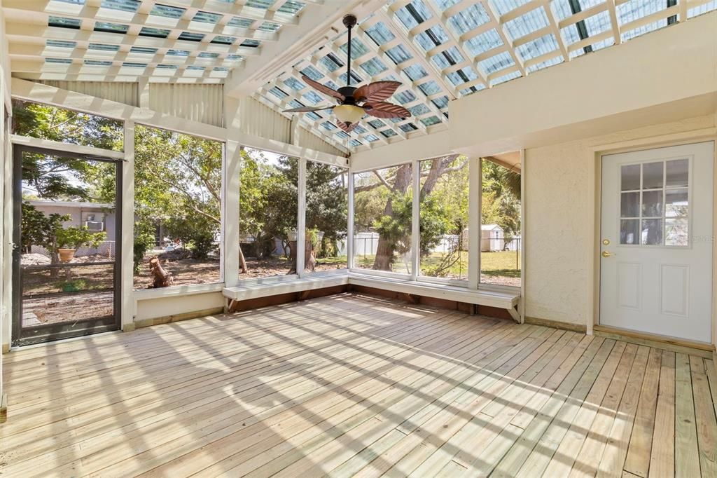 For Rent: $2,900 (3 beds, 3 baths, 2290 Square Feet)